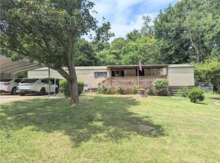 7358 Reddy Foxx Ln, Thomasville, NC 27360