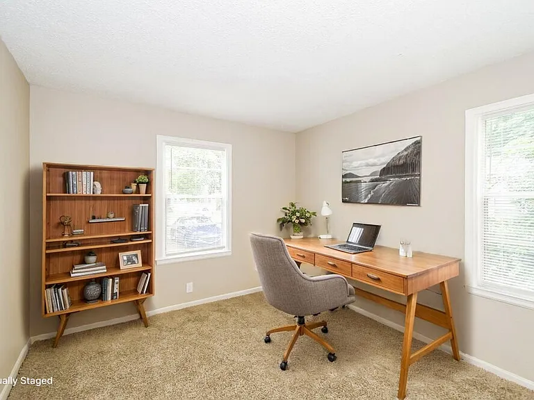 1031 Bunker Hill Blvd — Photo 15
