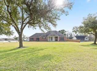 9917 Jefferson Island Rd, New Iberia, LA 70560