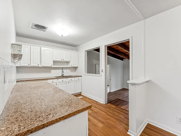 417 Price Dr — Photo 20