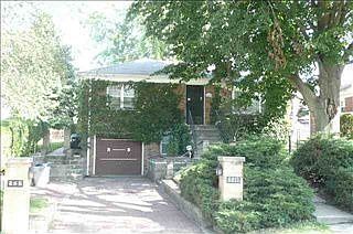 5th image of 6811 S 31st St