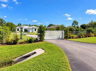 2469 29th Ave NE, Naples, FL 34120
