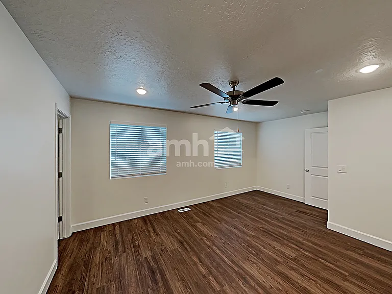 1309 N Rickshaw Ln — Photo 10
