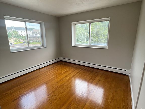 2nd image of 8 Carol Cir #205