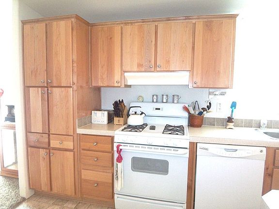 4th image of 2847 Pheasant Ln