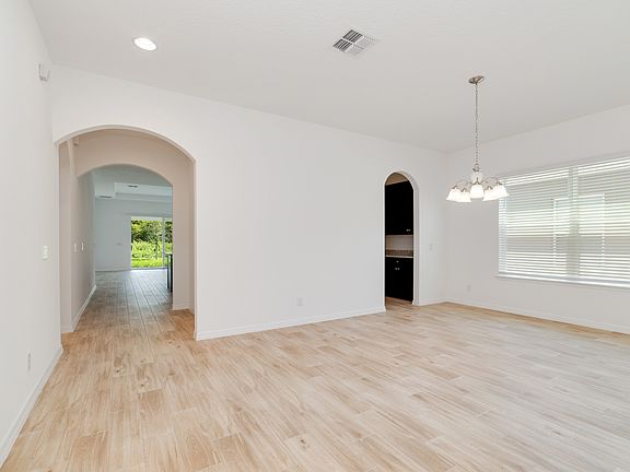 Formal dining room