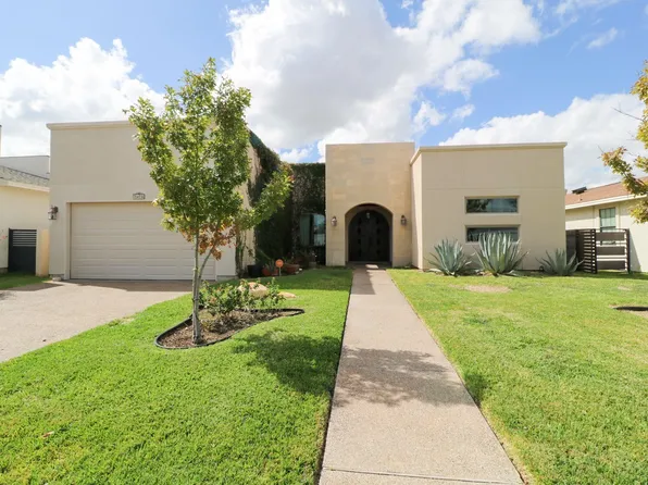 7406 Ezra Pound Dr, Laredo, TX 78041