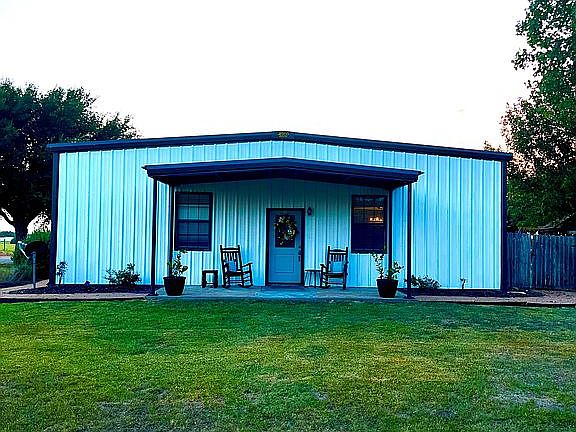 4th image of 8600 S Us Highway 77