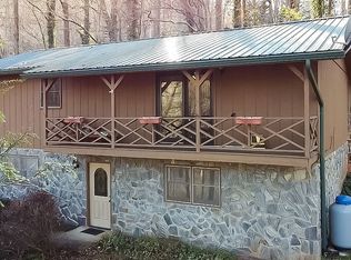 41 Travis Rd, Cullowhee, NC 28723