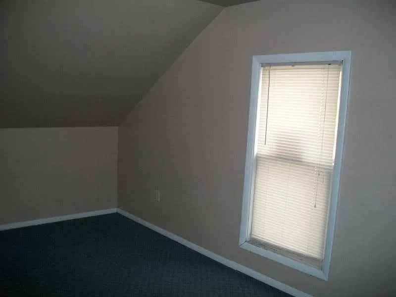 2 bed, 650 sqft, $825 — Photo 4