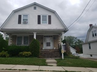 3014 Putty Hill Ave, Parkville, MD 21234