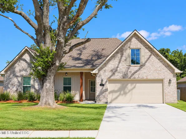 9 Alexandria Grace Dr, Long Beach, MS 39560