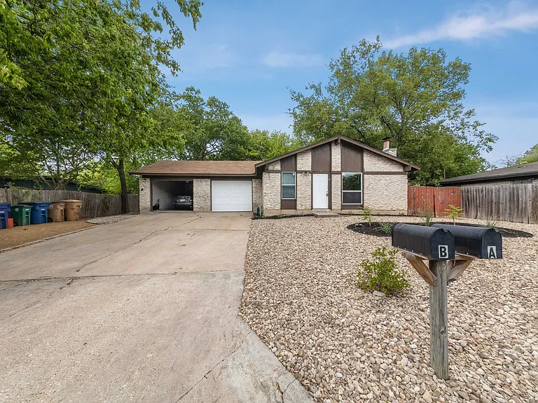 2517 Glen Springs Way #A — Photo 23