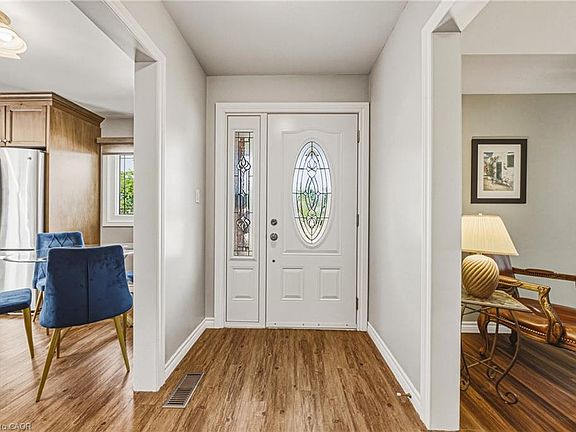 5th image of 1821 Biscayne Dr