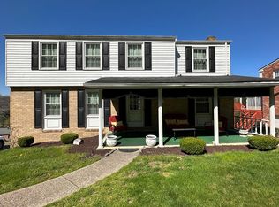 23 Crestview Dr, Wheeling, WV