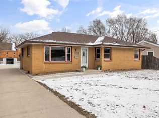 3121 Villa Vista Dr, Des Moines, IA 50316