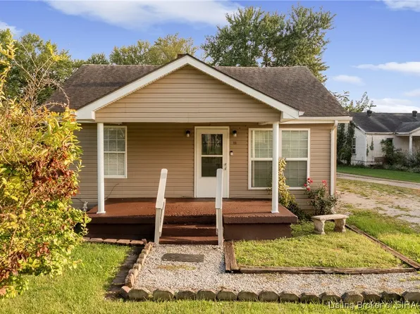 1316 Mount Zion Road, Henryville, IN 47126