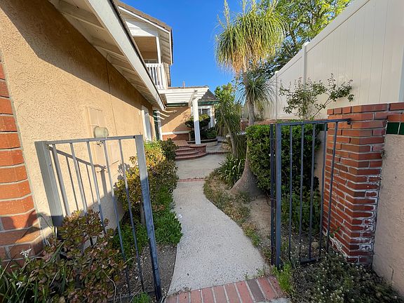 Front entry to courtyard