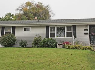 2010 Highland Ave, Waukesha, WI 53186