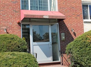 493 Huntington Ave APT 10, Boston, MA 02136