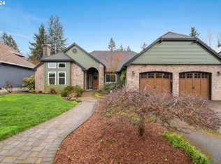 10447 SW Moratoc Dr, Tualatin, OR 97062