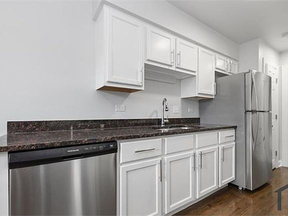 2nd image of 7635 S Coles Ave APT 1C