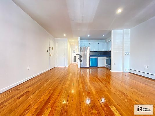 1st image of 450 Carlton Ave #2