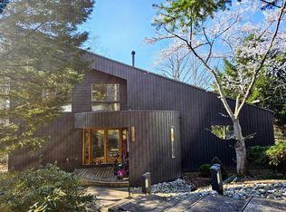 2266 Compass Point Ln, Reston, VA 20191