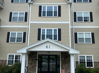 61 Acadia Ln 35-UNIT 210, Exeter, NH 03833