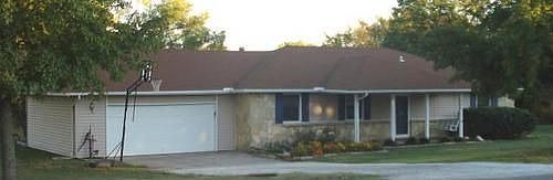 1st image of 2 Lakeridge Dr
