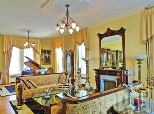 94 Tabor Hill Rd, Stowe, VT 05672