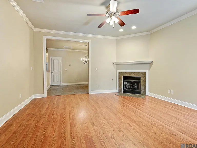 809 Summer Breeze Dr #903 — Photo 6