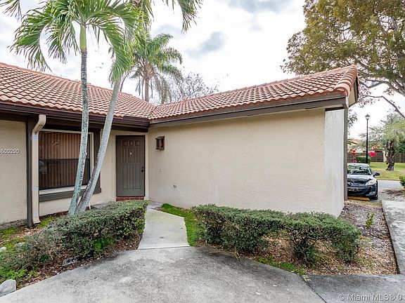 2nd image of 4830 SW 152nd Pl #H-89