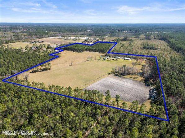 18436 NOAH RAULERSON Road, Sanderson, FL 32087