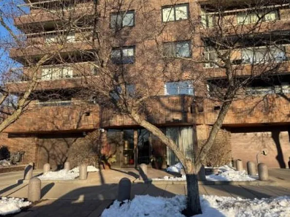 2885 Knox Ave S APT 803, Minneapolis, MN 55408