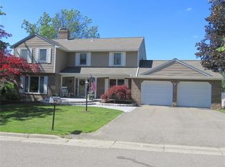2617 Pinebluff Dr, Vestal, NY 13850