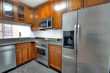 Rented by Urbane Brokerage