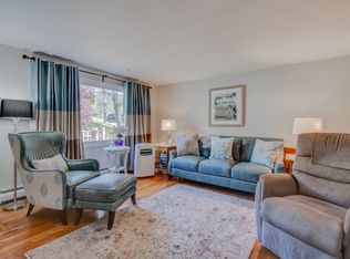 4 Willie Cir, Tolland, CT 06084