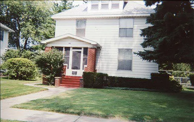318 W 7th St photo 1