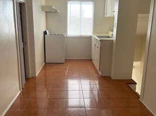 1335 Walnut Ave APT D, Long Beach, CA 90813