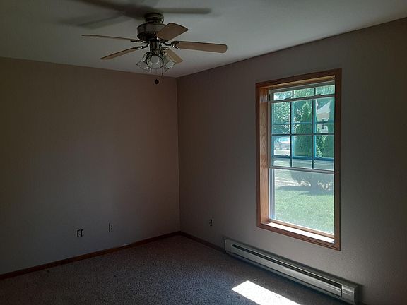 3rd image of 426 S Sycamore St #426