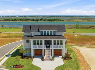26 Solstice Way, Hampstead, NC 28443