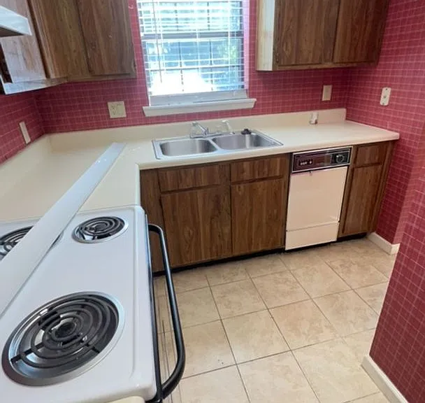 6738 Blue Heron Blvd #104 — Photo 3