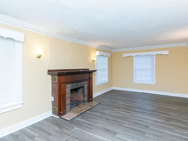 7210 Bellefontaine Ave — Photo 19