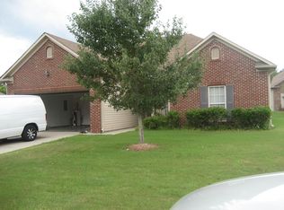 1016 Meriweather Dr, Calera, AL 35040