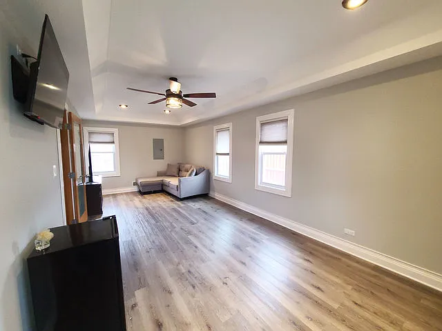 5831 W 109th St — Photo 13
