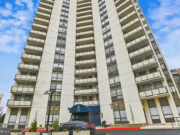 4th image of 205 E Joppa Rd APT 1601