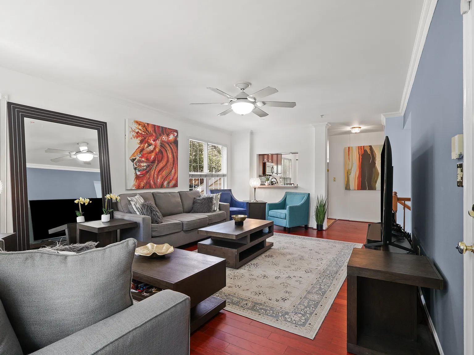2 bed, 1506 sqft, $3,100 — Photo 3