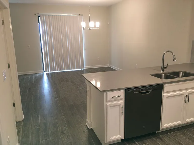 1260 Royal Street George Blvd #1 — Photo 6