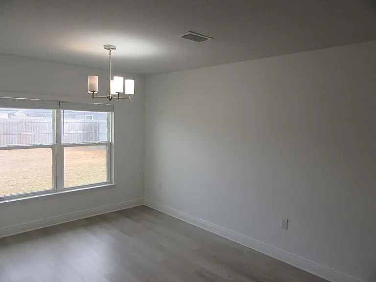 3836 Redbud Way — Photo 7